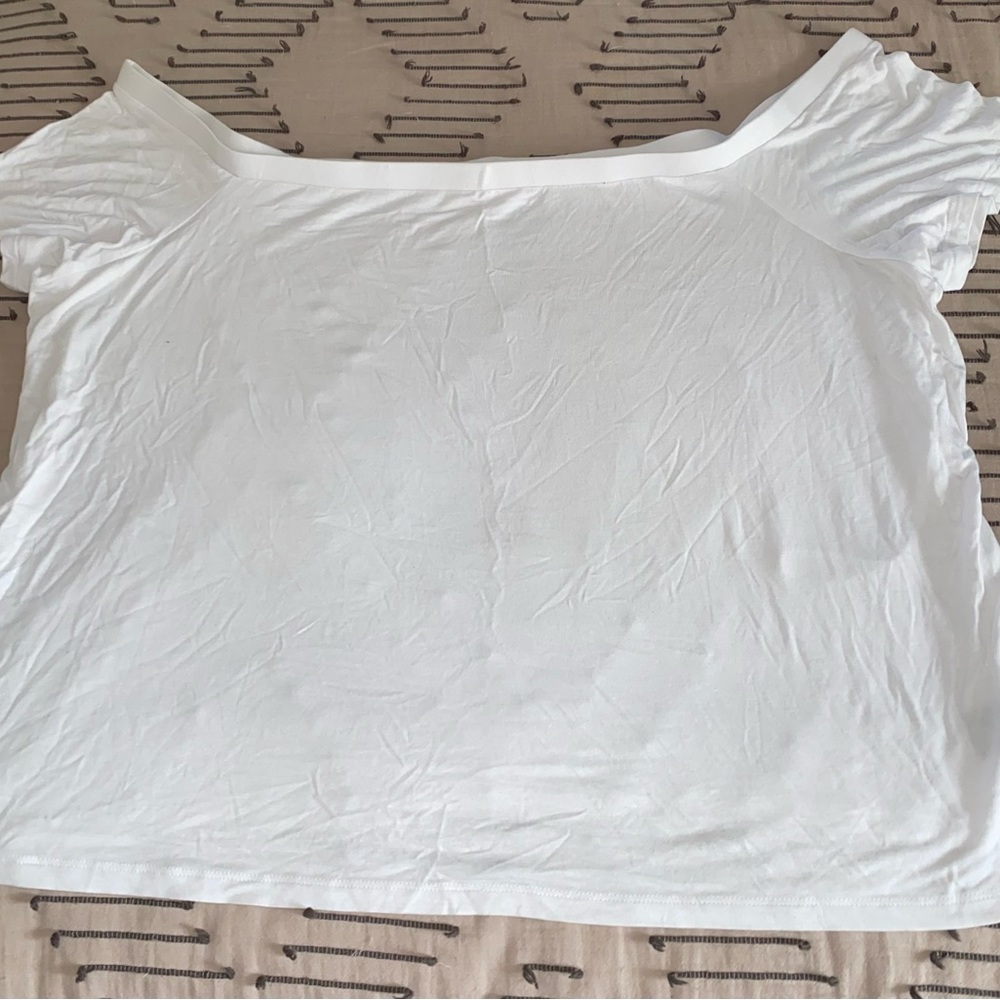 White Torrid Super Soft Off-Shoulder Short Sleeve Crop Top Size 4X